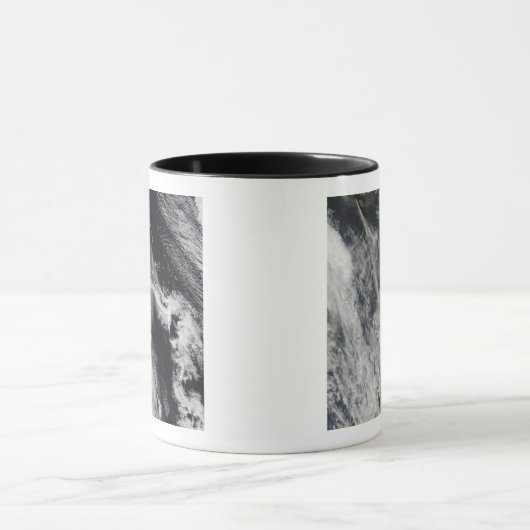 Satellietuitzicht van een aspluim 2 mok (Midden)