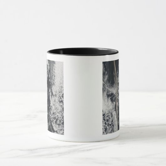 Satellietuitzicht van een aspluim mok (Midden)