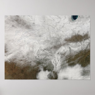 Satellietuitzicht van een zwaar winterstorm poster