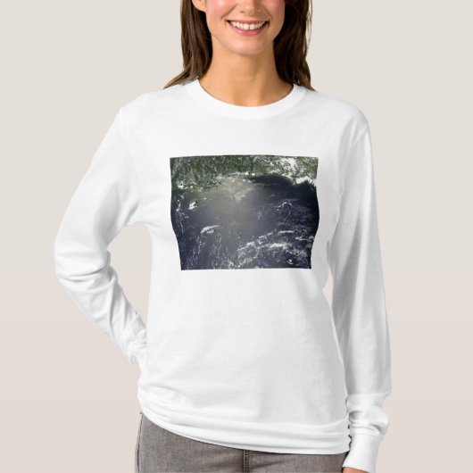 Satellietuitzicht van olielekken t-shirt (Voorkant)