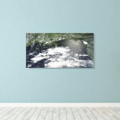 Satellietuitzicht van olieverlies 2 canvas afdruk (Insitu (Houten vloer))