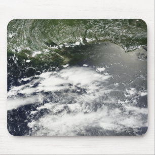 Satellietuitzicht van olieverlies 2 muismat