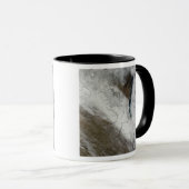 Satellietuitzicht van sneeuw en koud mok (Voorkant rechts)