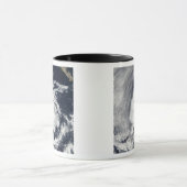 Satellietuitzicht van Tropische Depressie Blas Mok (Midden)