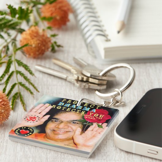 Sathya Sai Baba " Protect ... Sleutelhanger (Voorkant Rechts)