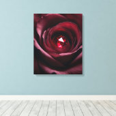 Satinheart Rouge – Gemstone Rose Canvas Afdruk (Insitu (Houten vloer))
