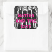 SATIVA EN DE STAD VIERKANTE STICKER (Tas)