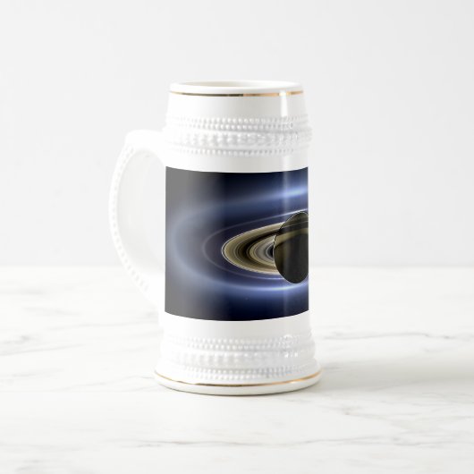 Saturn Eclipsed the Sun van Cassini Orbiter Bierpul (Voorkant links)