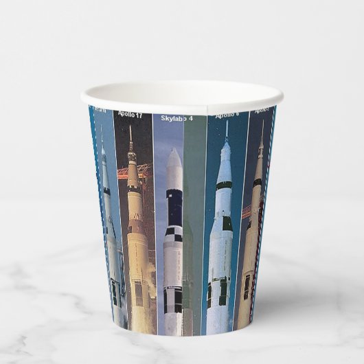 Saturn V Moon Rocket lanceert papierbekertjes Papieren Bekers (Rechts)