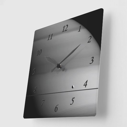 Saturn Vierkante Klok (Hoek)