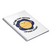 Saturnus die fronzen ondersteboven grappige planee notitieboek (Rechterzijde)