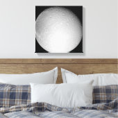 Saturnus's maan Dione Canvas Afdruk (Insitu (Slaapkamer))
