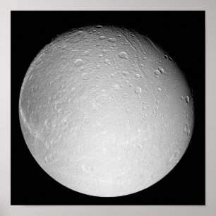 Saturnus's maan Dione Poster