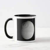 Saturnus's maan Tethys 2 Mok (Links)