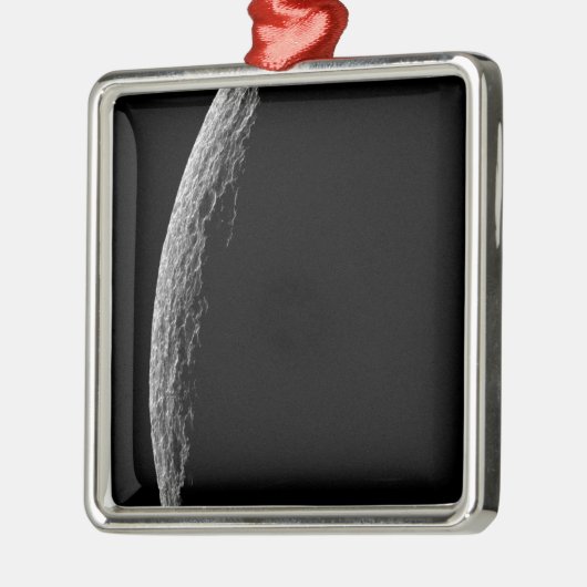 Saturnus's maan Tethys Metalen Ornament (Links)