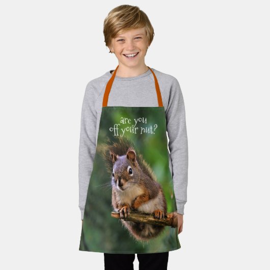 Saucy Red Squirrel in Fir Schort (Gedragen)