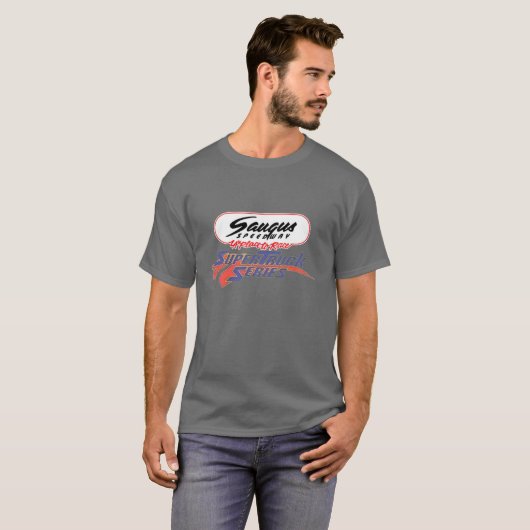 Saugus Speedway Supertruck serie donker t-shirt (Voorkant volledig)