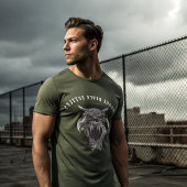 Savage nestelt nooit T-shirt - Wild Skull Alpha