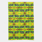 Savanna Remix: Afrocentrische dierlijke collage Theedoek (Verticaal)