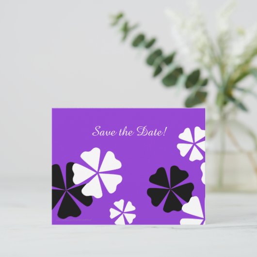 Save Date 70th Birthday Party Paarse Aankondiging Briefkaart (Staand voorkant)