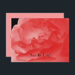 Save the Date 90th Birthday Party, Coral Roos Aankondigingskaart<br><div class="desc">Diep koraal roos bloemblaadjes op een zwarte achtergrond versieren deze mooie en stijlvolle "Save the Date" briefkaart aankondiging. De achterkant van deze uitnodiging heeft zwarte letters op een koraalachtergrond. Heel stijlvol! Standaard is voor 90th Birthday Party, maar u kunt gemakkelijk de naam, leeftijd, datum, locatie, enz. Originele foto van Alan...</div>