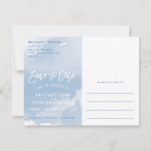 SAVE THE DATE BRIEFKAART modern bleek blauw waterv (Achterkant)