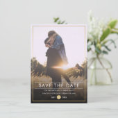 Save The Date | Moderne typografie & gouden foto (Staand voorkant)