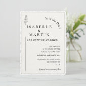 Save the Date QR Faux Deckled Edge Wedding Kaart (Staand voorkant)