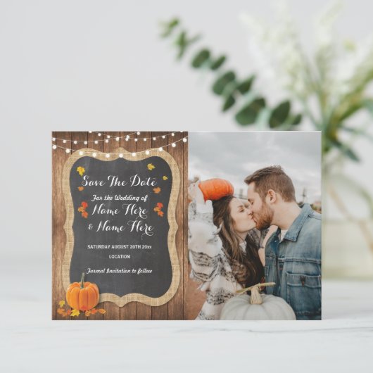 Save the date Rustic Pumpkin Chalk Wood Uitnodigen (Staand voorkant)