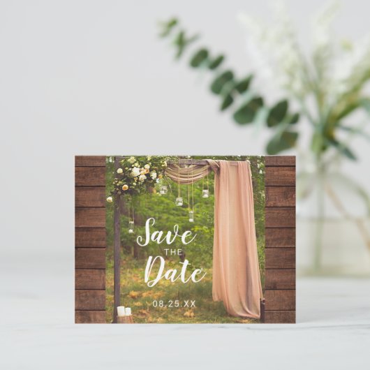 Save the Date Rustieke Houten Perzik Mason Jar Bru Aankondigingskaart (Staand voorkant)