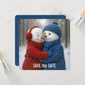Save The Date Snowman Couple in Snowflakes Kaart (Voorkant / Achterkant in situ)