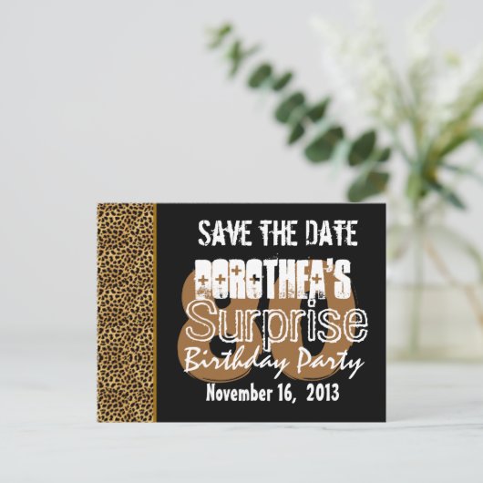 Save the Date Surprise 80th Party LEOPARD V01 Aankondigingskaart (Staand voorkant)