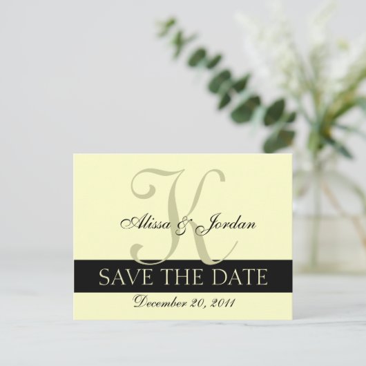 Save the Date Wedding Monogram Aankondiging Kaart (Staand voorkant)