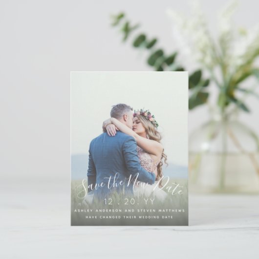 Save the New Date Wedding Script Foto uitgesteld Briefkaart (Staand voorkant)