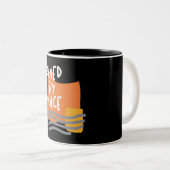 Saved by Grace - Verheffende Christelijke quote Tweekleurige Koffiemok (Voorkant rechts)