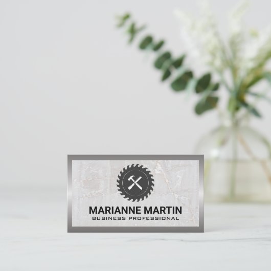 Saw en Hammer | Marmer en metaal Visitekaartje (Staand voorkant)