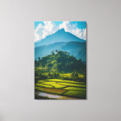 Sawah di Kaki Gunung Canvas Afdruk (Voorkant)