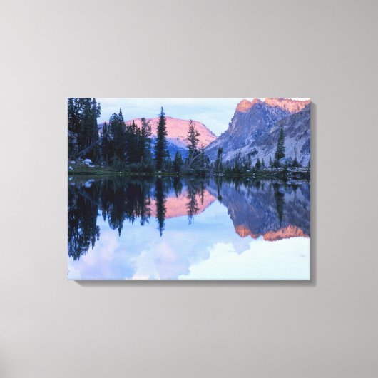 Sawtooth Wilderness, Idaho. VS. Cumulus Canvas Afdruk (Voorkant)