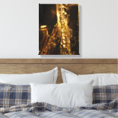 Saxofoon verpakt Canvas Print (Insitu (Slaapkamer))