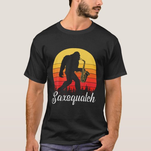 Saxquatch Saxofoon Grappig Bigfoot Pun T T-shirt (Voorkant)