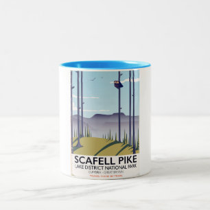 Scafell Pike, Cumbria, Vintage-poster Tweekleurige Koffiemok