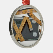 ScaleMeasuringTape021613.png Metalen Ornament (Rechts)
