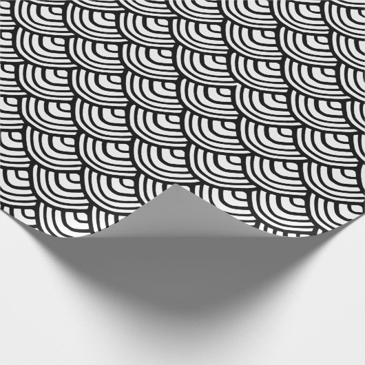 Scallop Scale Pattern Black en White Classy Cadeaupapier (Hoek)