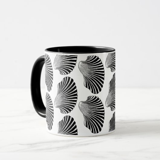 Scallop Shell Block Print, Black and White Mok (Voorkant links)