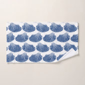 Scallop Shell Block Print, Cobalt Blue en White Bad Handdoek (Handdoek)