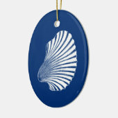 Scallop Shell Block Print, Cobalt Blue en White Keramisch Ornament (Links)