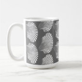 Scallop Shell Block Print, Grey and White Koffiemok (Links)