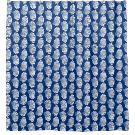 Scallop Shell Block Print, Navy Blue en White Douchegordijn (Voorkant)