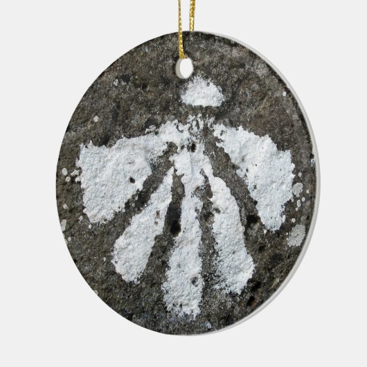 Scallop Shell Ornament (Links)