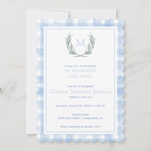 Scalloped Blue Gingham Laurel Crest First Birthday Kaart (Voorkant)